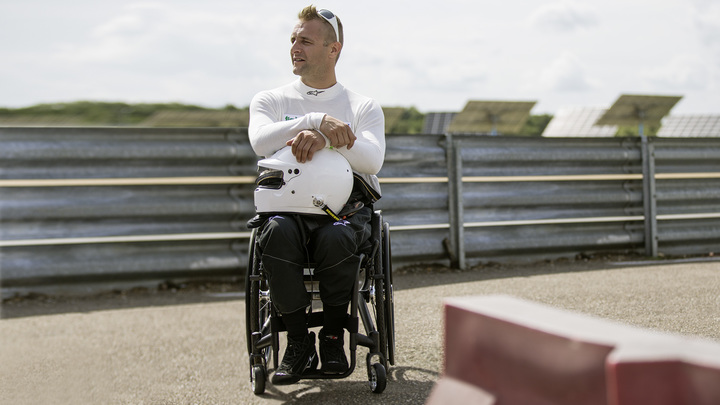 Custom-made Ottobock Invader wheelchair for active use