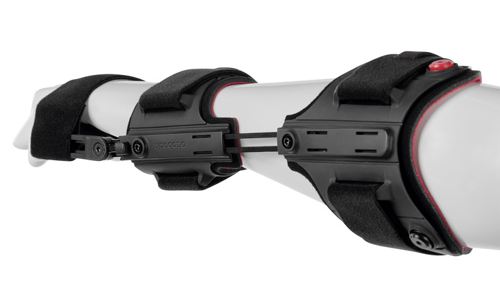 The Manu Neurexa plus protects the hand