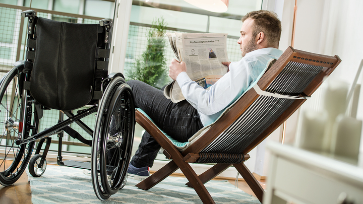 Ottobock Motus CS wheelchair user in daily life